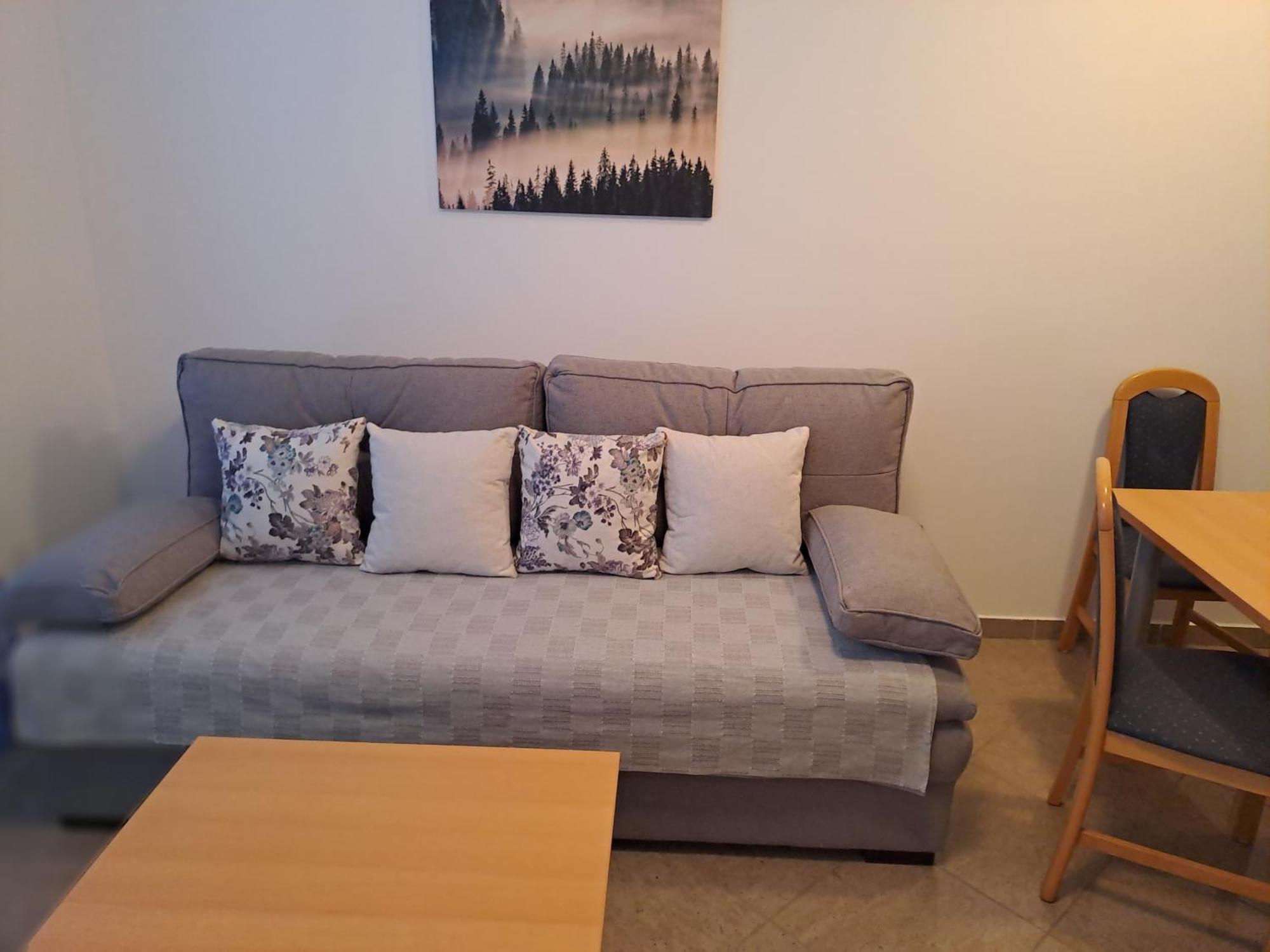 Apartment Zarok 2 Baska  Room photo